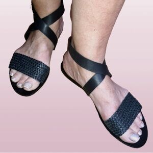 NIB, Kaanas Fortaleza leather sandal, sz 10